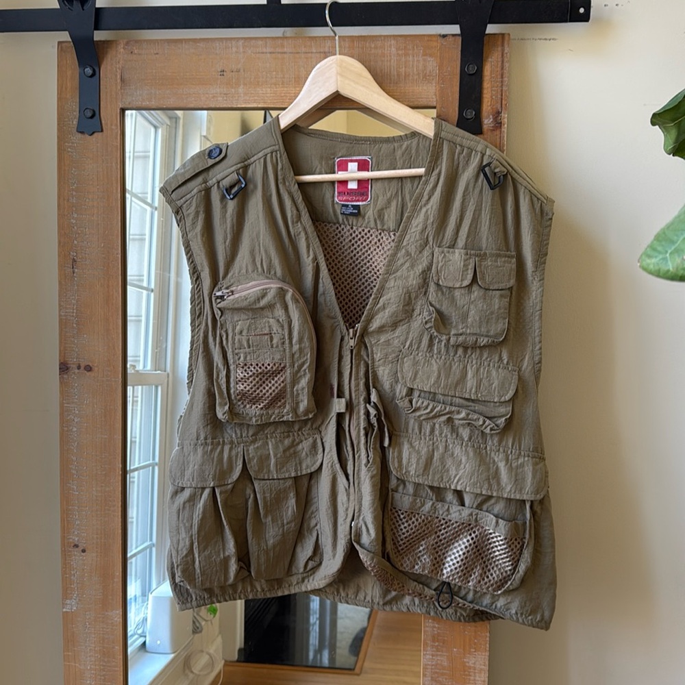 Suisse Sport Utility Vest Hunting/Fishing Size XL